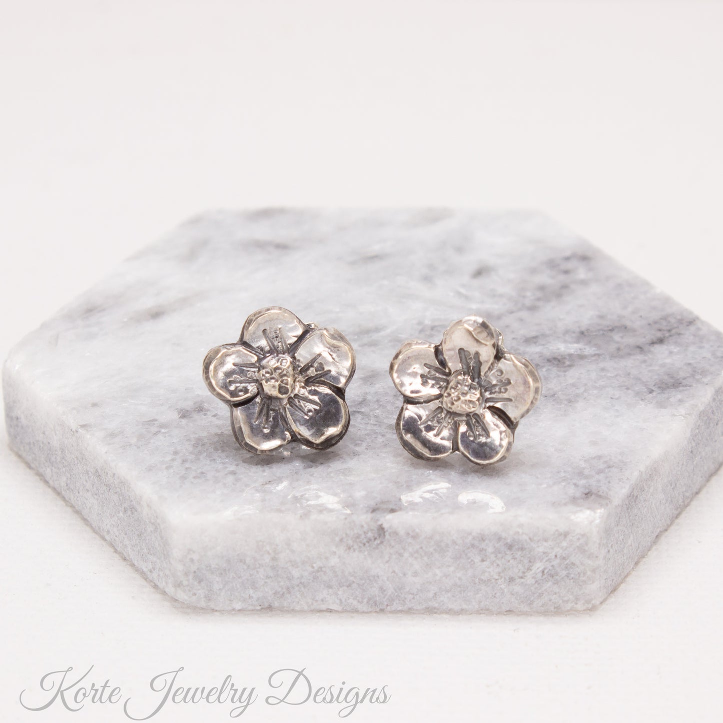 Flower Post Earrings
