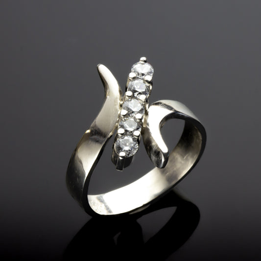 Five Stone Wave Ring