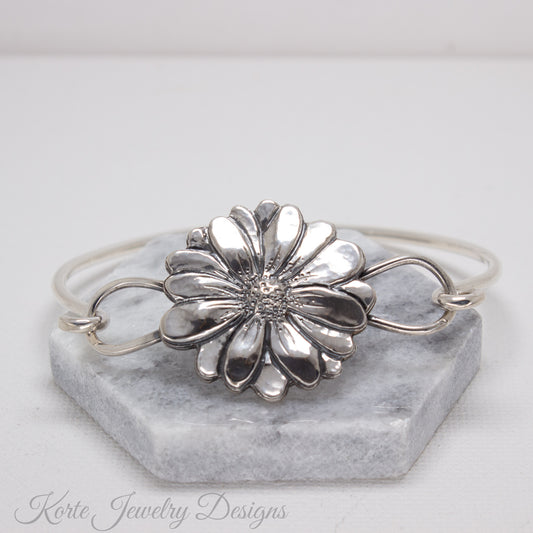 Daisy Bracelet