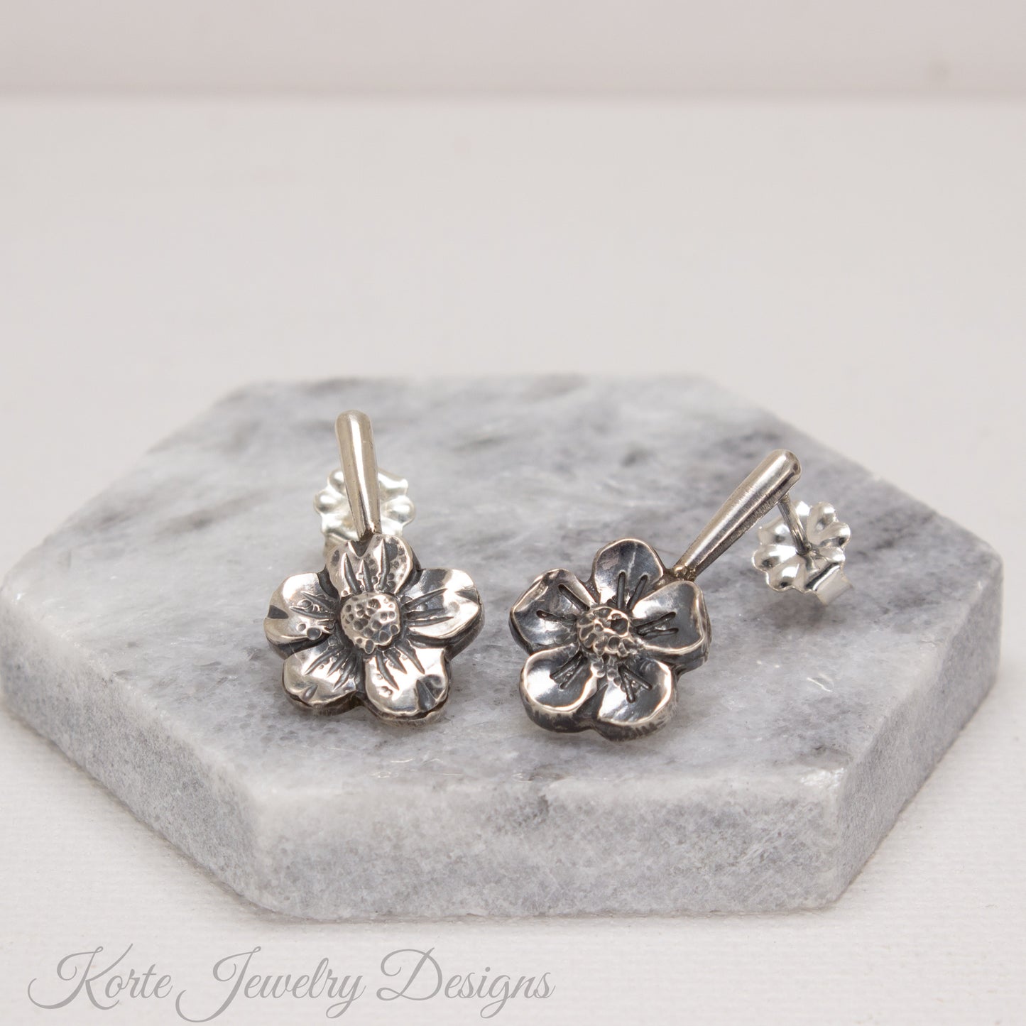 Flower Post Earrings